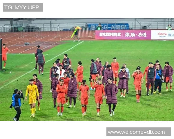 国脚积极报到国足集训或将在阿联酋热身备战新赛季