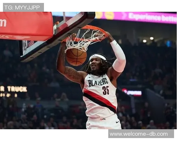 罗威全能表现助力球队胜利4中3斩获6分11板2助攻2盖帽正负值并列最高 罗威全能表现助力球队胜利4中3斩获6分11板2助攻2盖帽正负值并列最高