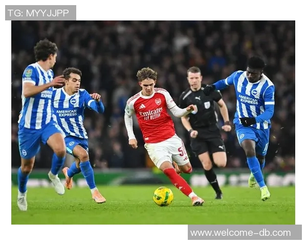 阿森纳年轻才俊恩瓦内里助攻奥巴梅扬绝杀展现团队默契 阿森纳年轻才俊恩瓦内里助攻奥巴梅扬绝杀展现团队默契